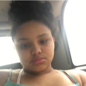 Meet your Posher, Talaya